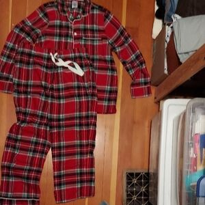 Lands' End Red Plaid Pajama Set